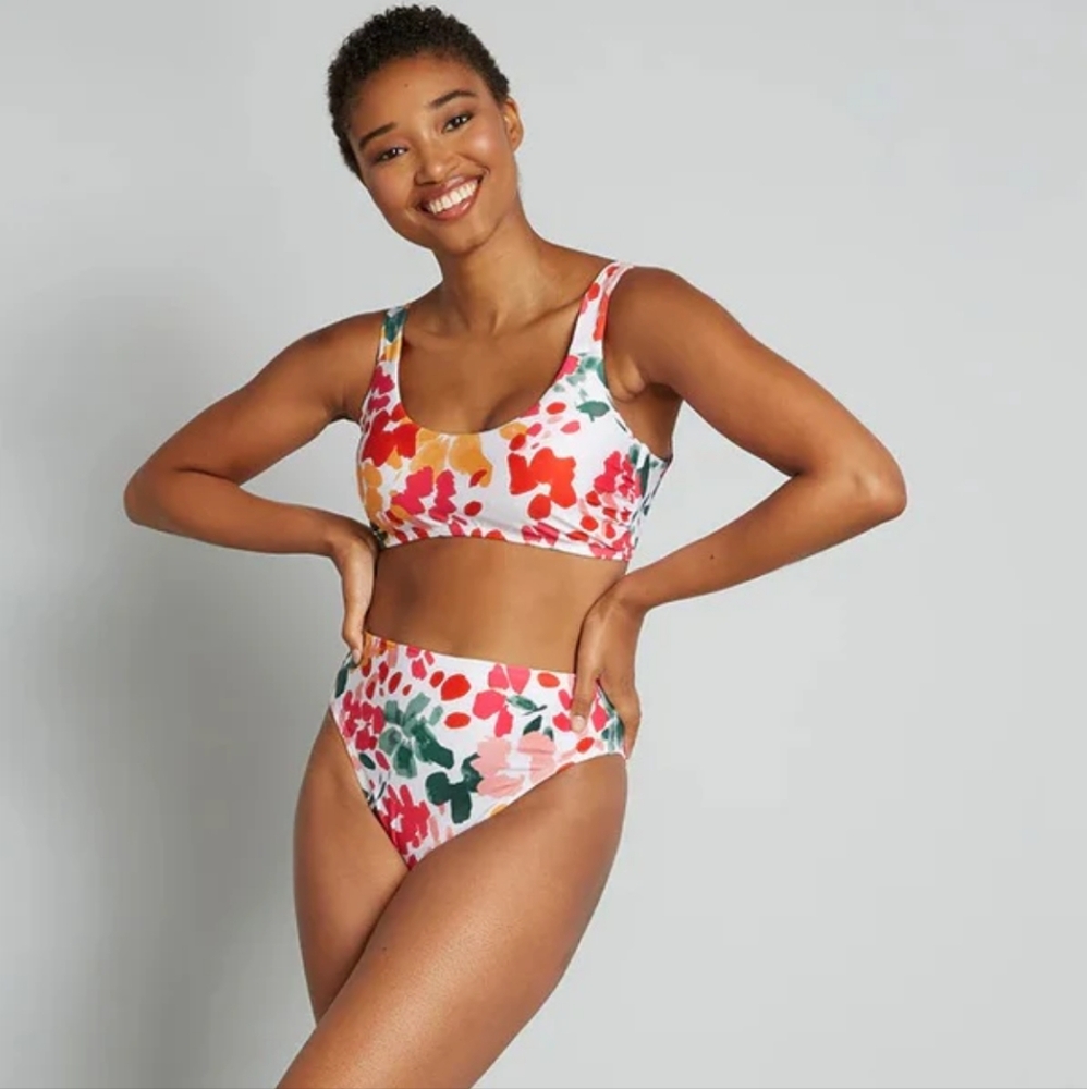 NWT Bikini Set Top & Bottom Abstract Floral Print